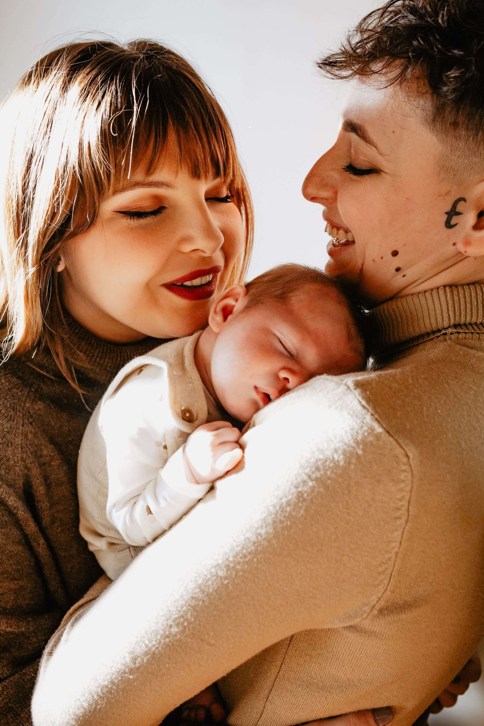 Photo de bébé naturel à domicile à Lille – moments tendres en photographie lifestyle